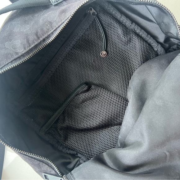 LULULEMON Backpack - Picture 5 of 10